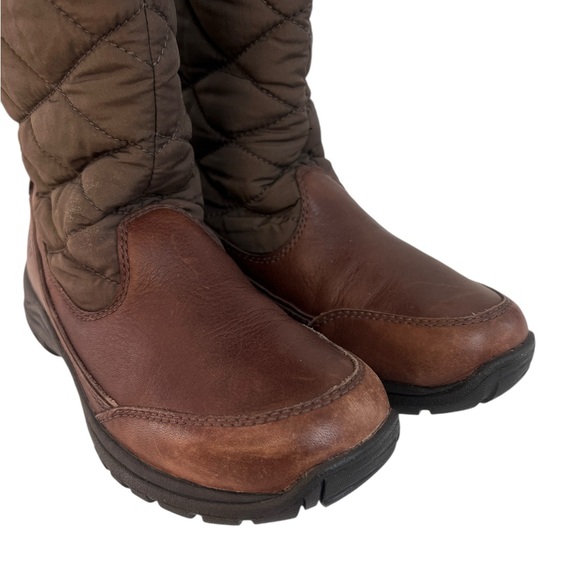 Ugg Snowpeak Shearling boots - Picture 4 of 8